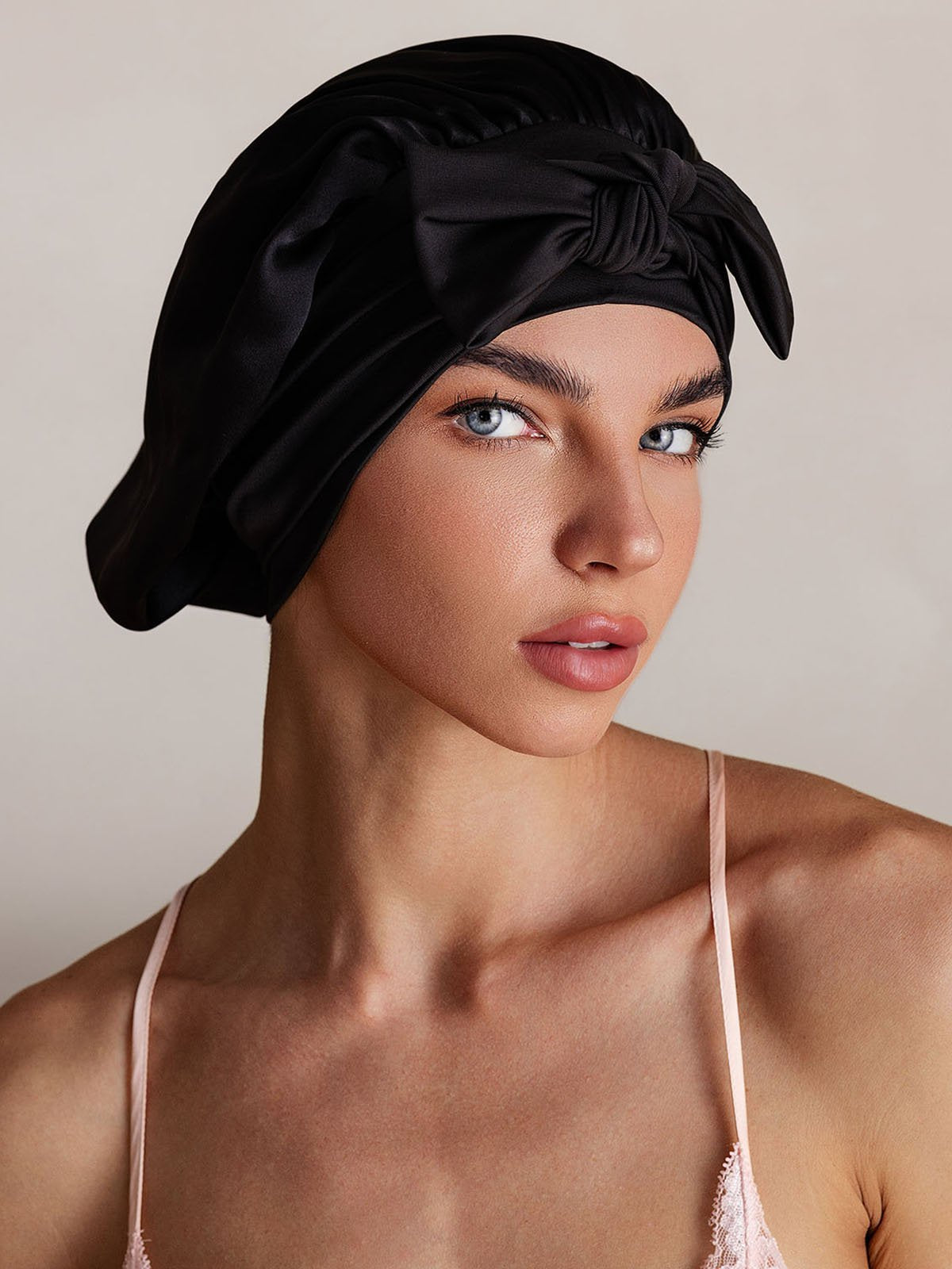 Black / One Size