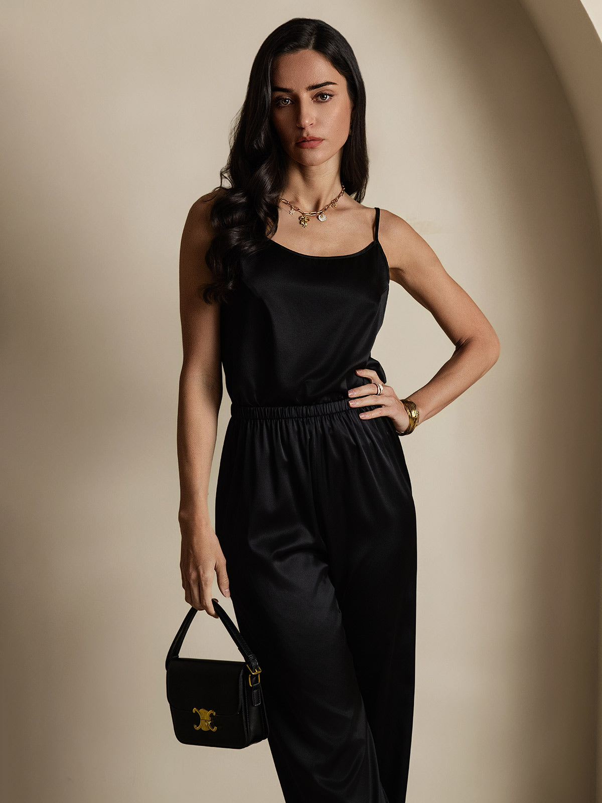 Black / XL(16)
