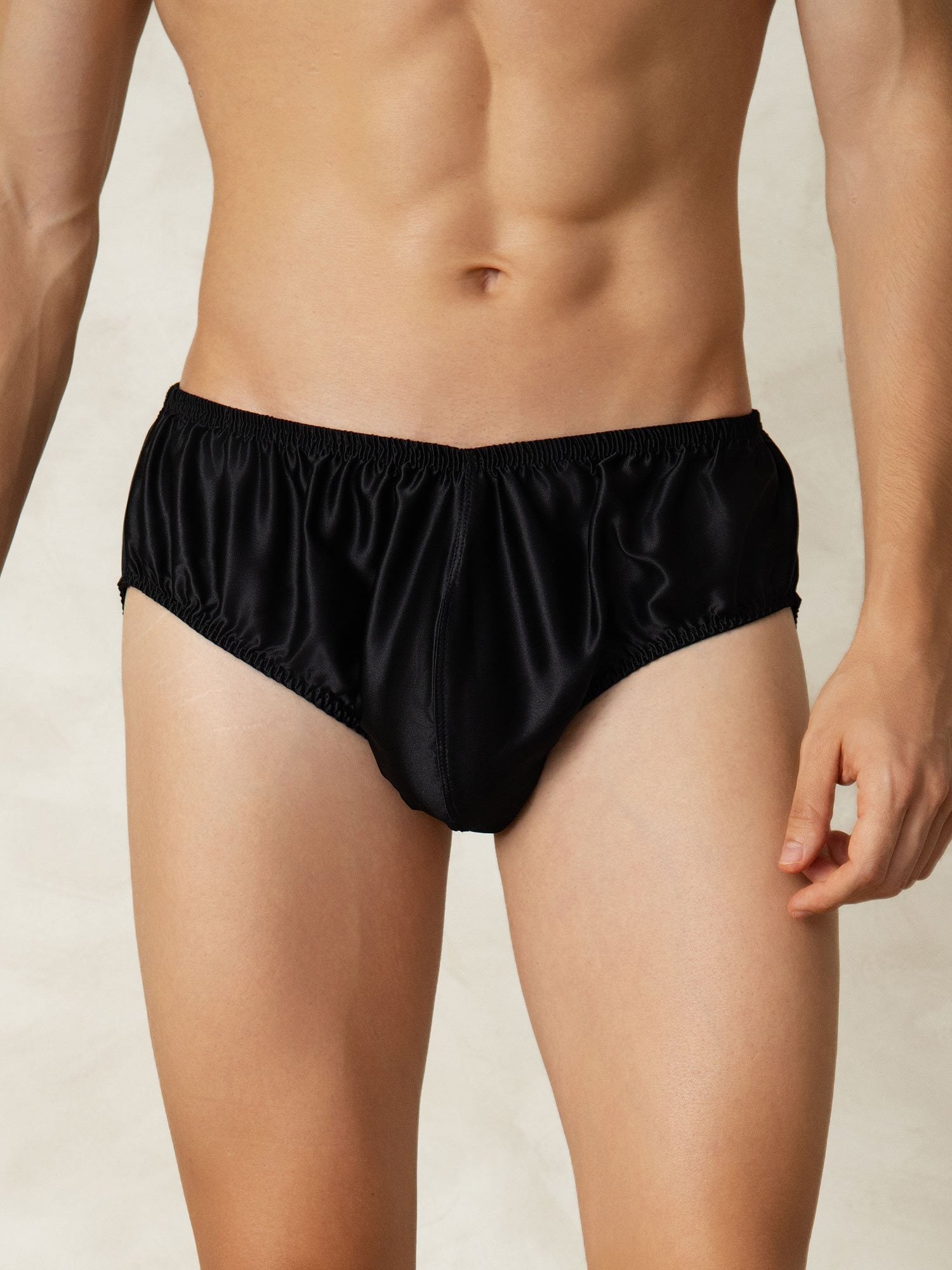 Black / L